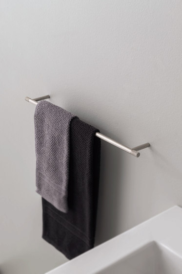 Sense 22 mm towel rail 300 mm | Towel rails | CONTI+