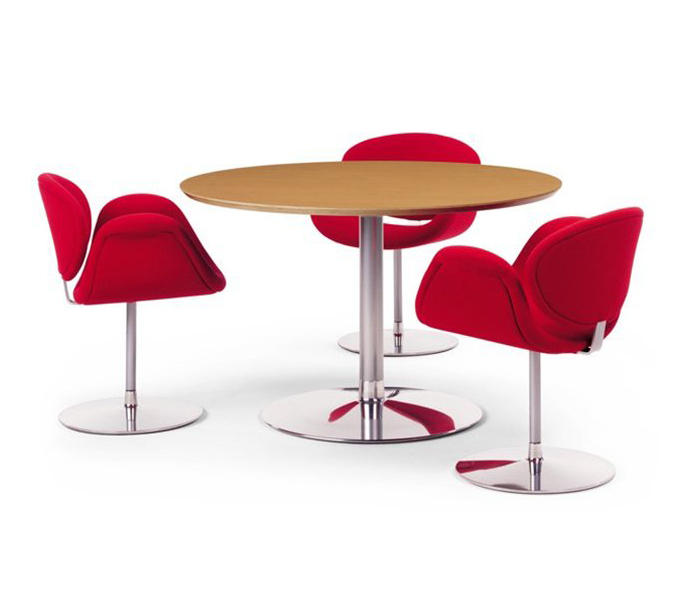 Little Tulip B Bar Stools From Artifort Architonic Little Tulip B By Artifort