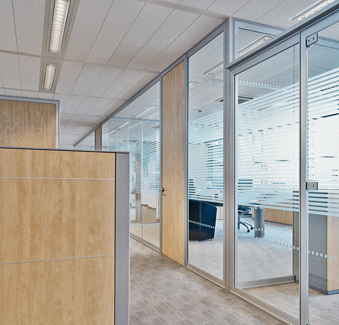 Lightbox sistemi divisori office systems di estel office ... Divisori per ambienti interni
