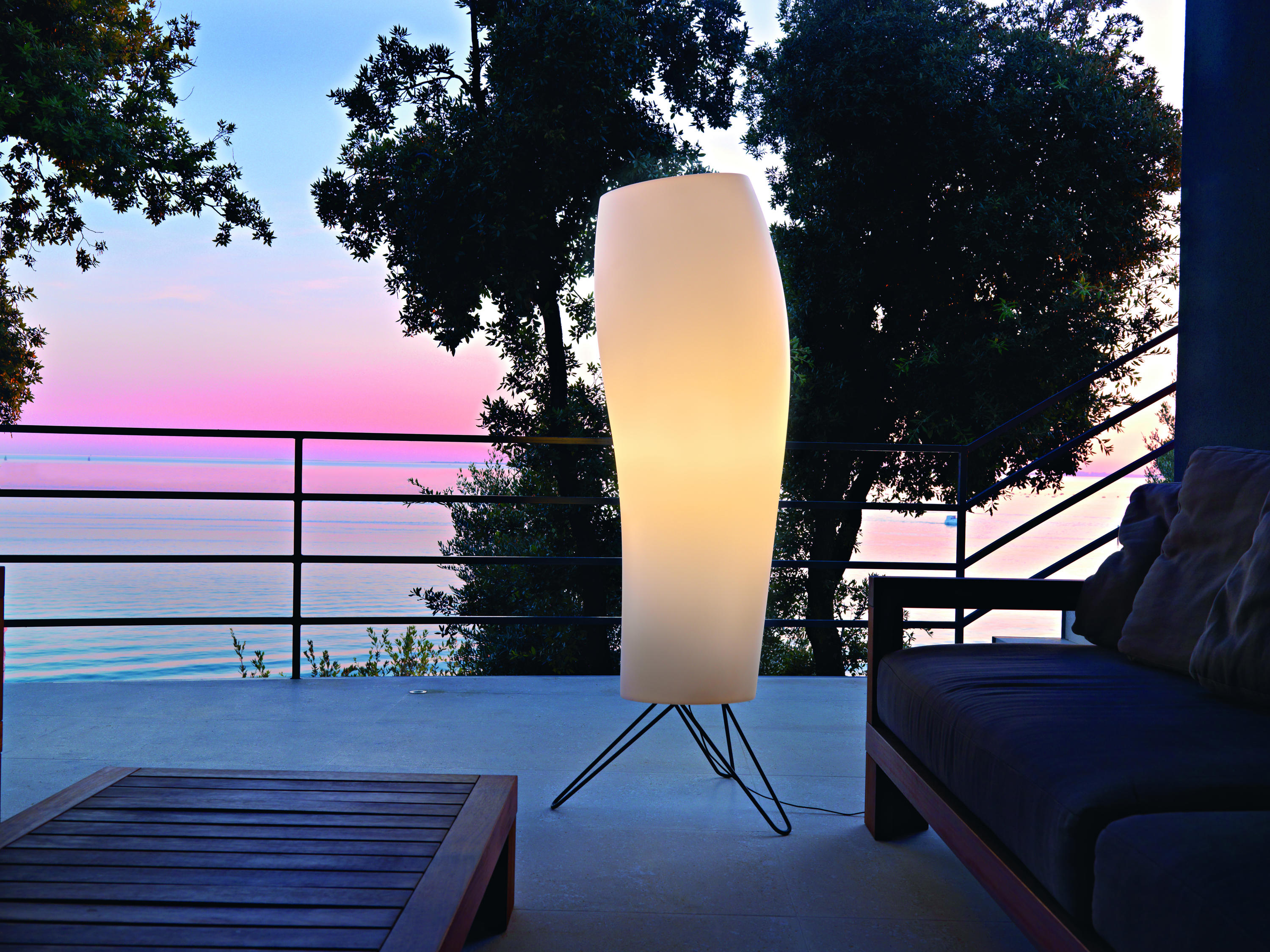 Warm Floor Lamp Free Standing Lights From Karbo Architonic