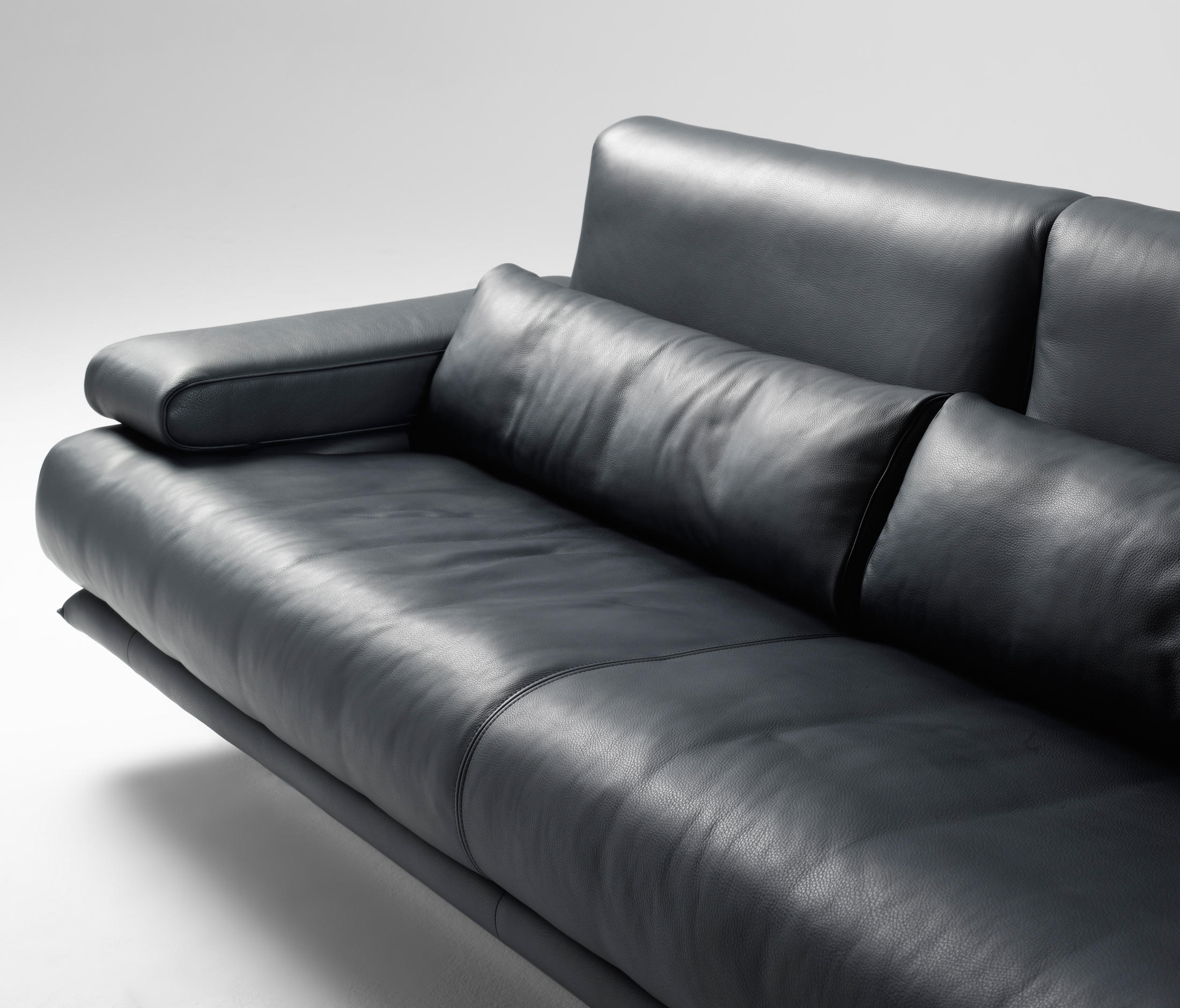 ROLF BENZ 6500 - Sofas From Rolf Benz Contract | Architonic