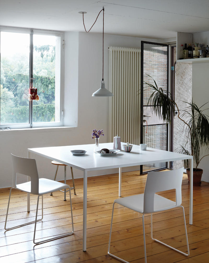 25 TABLE Dining tables from Desalto Architonic