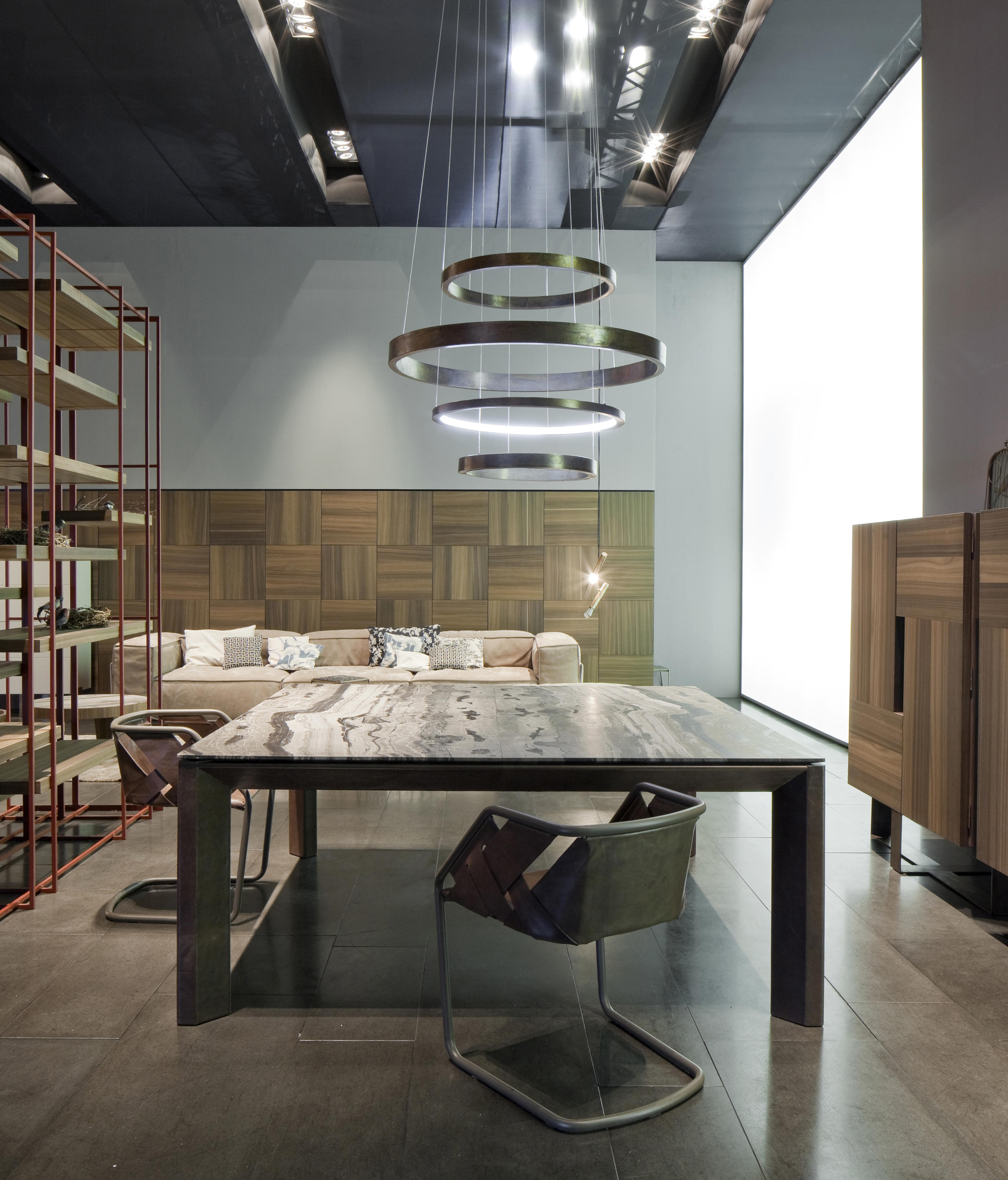 SOPRANO - Dining tables from HENGE | Architonic