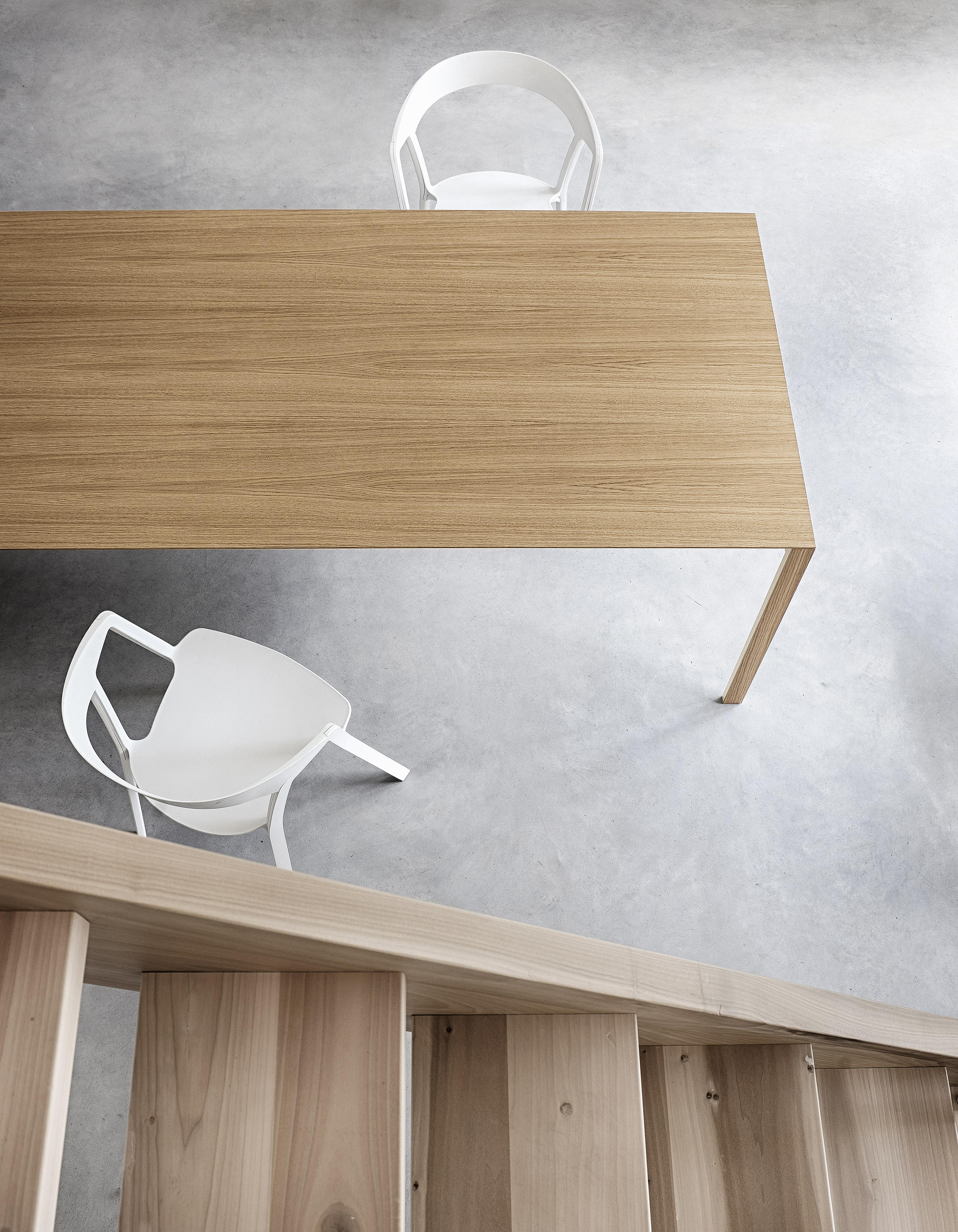 THIN-K Extending table By Kristalia