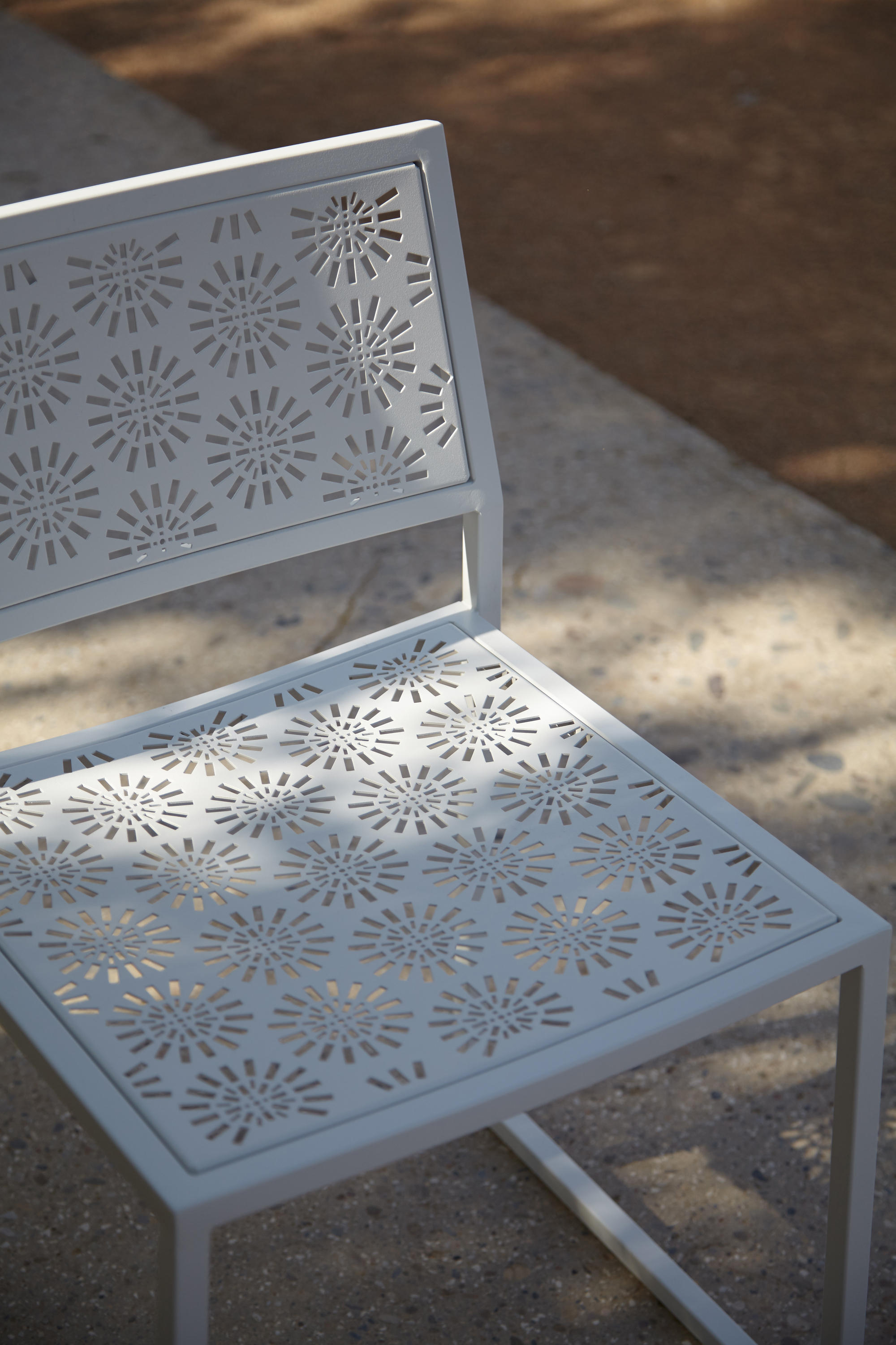 JAPAN CHAIR Garden chairs from Point Architonic