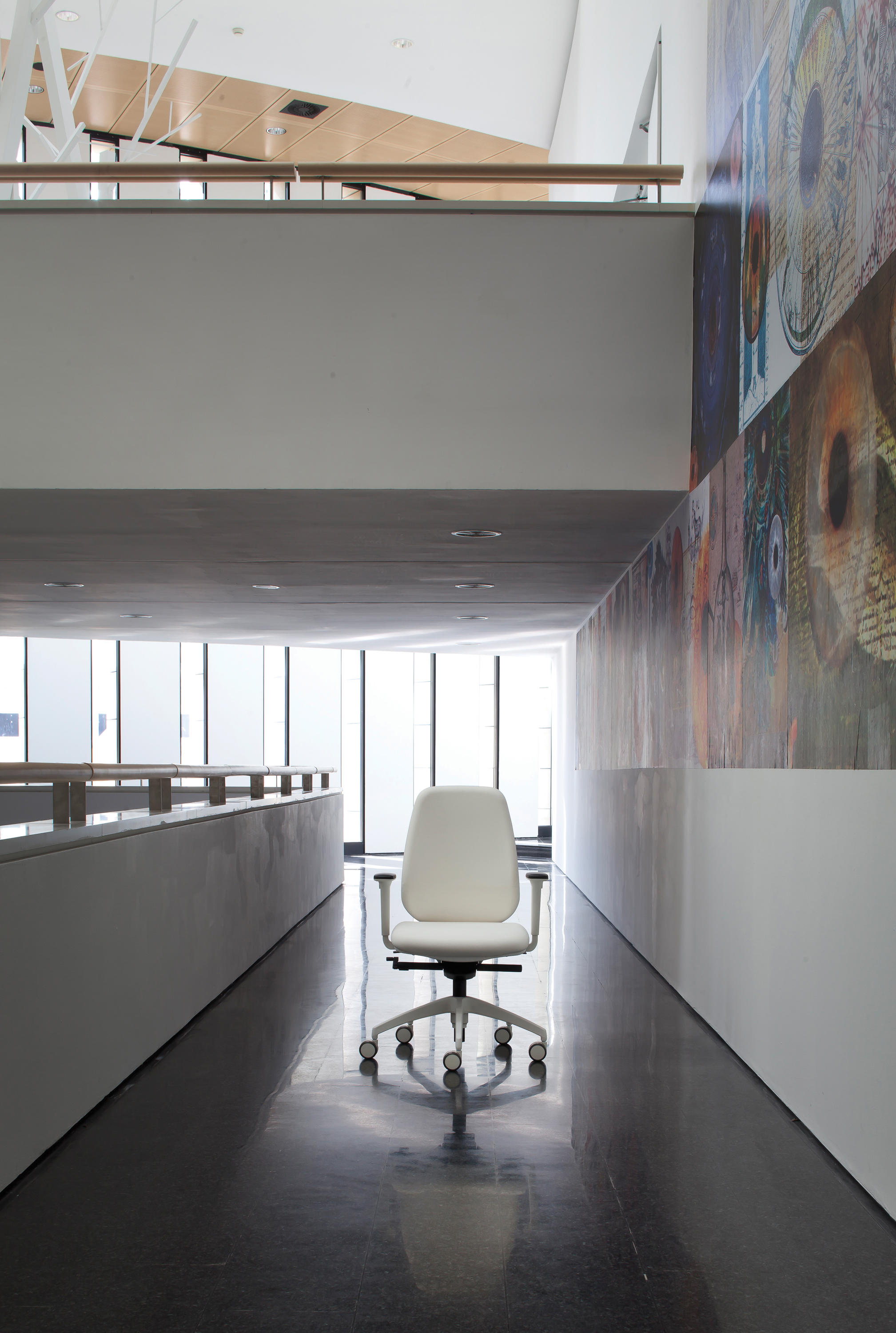 PRATICA 8000D - Office chairs from Luxy | Architonic