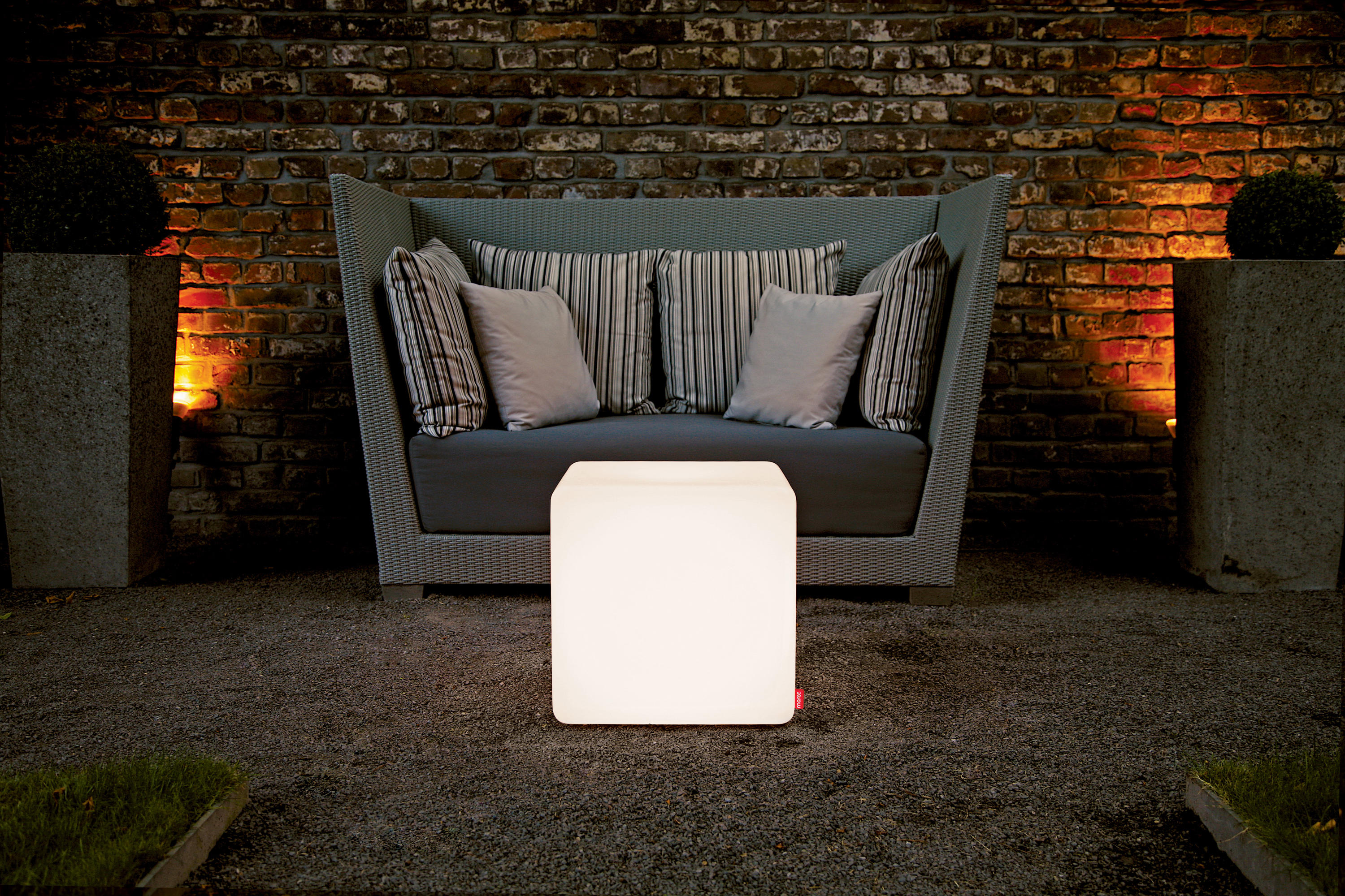 reservedele dosis inch Cube Outdoor LED & designer furniture | Architonic