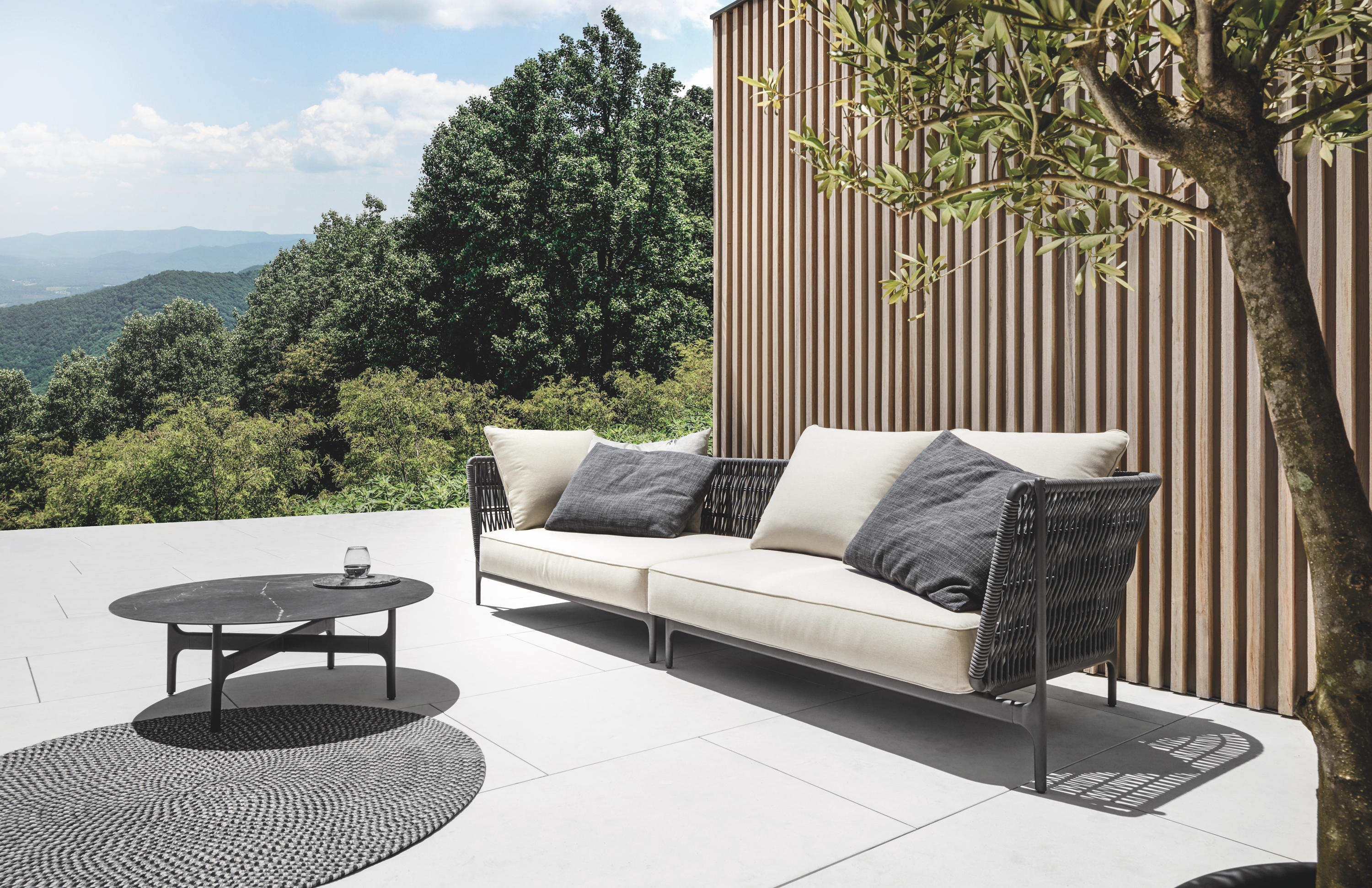 GRAND WEAVE CENTRE UNIT Garden Sofas From Gloster Furniture GmbH