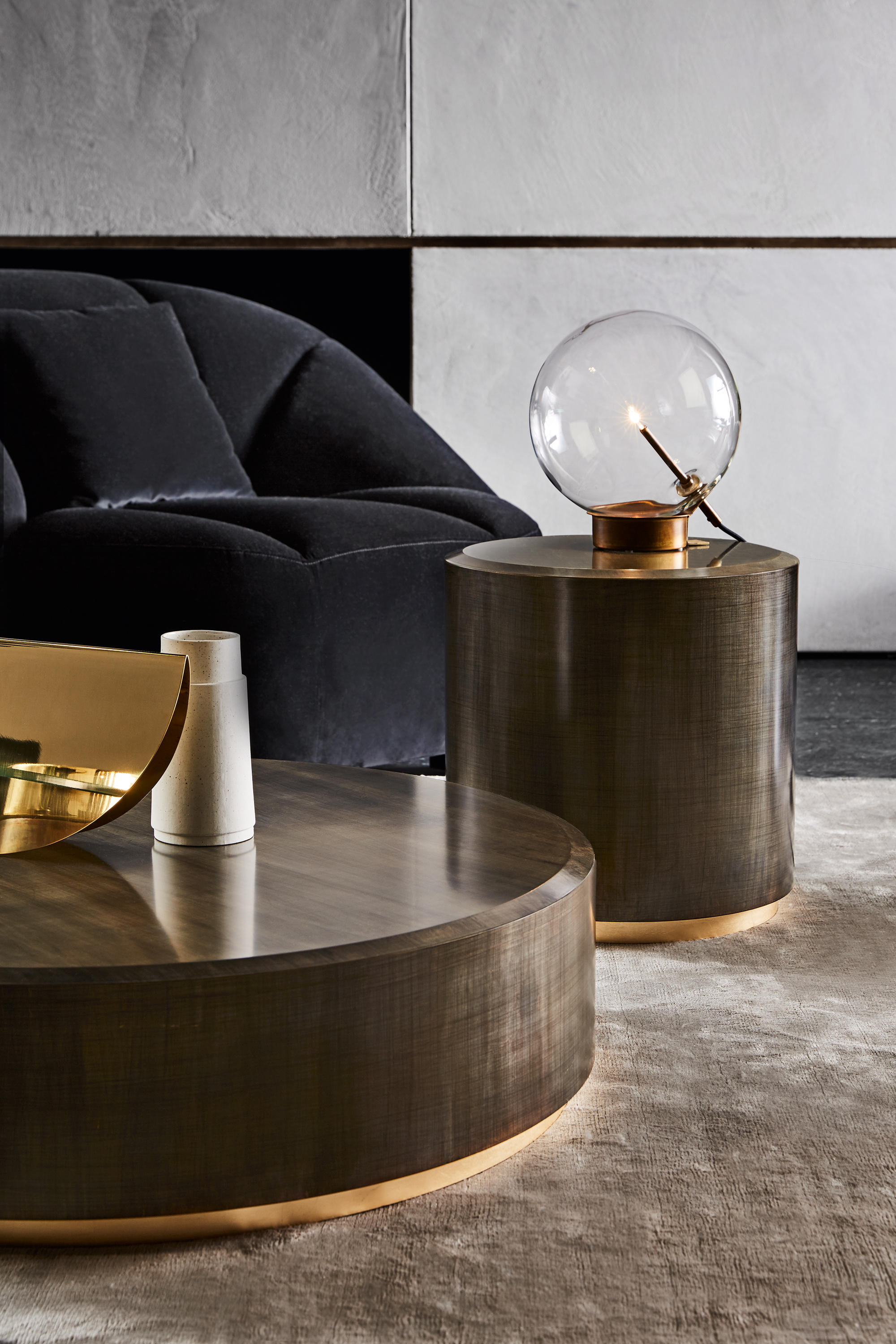 Gong Coffee Table & designer furniture | Architonic