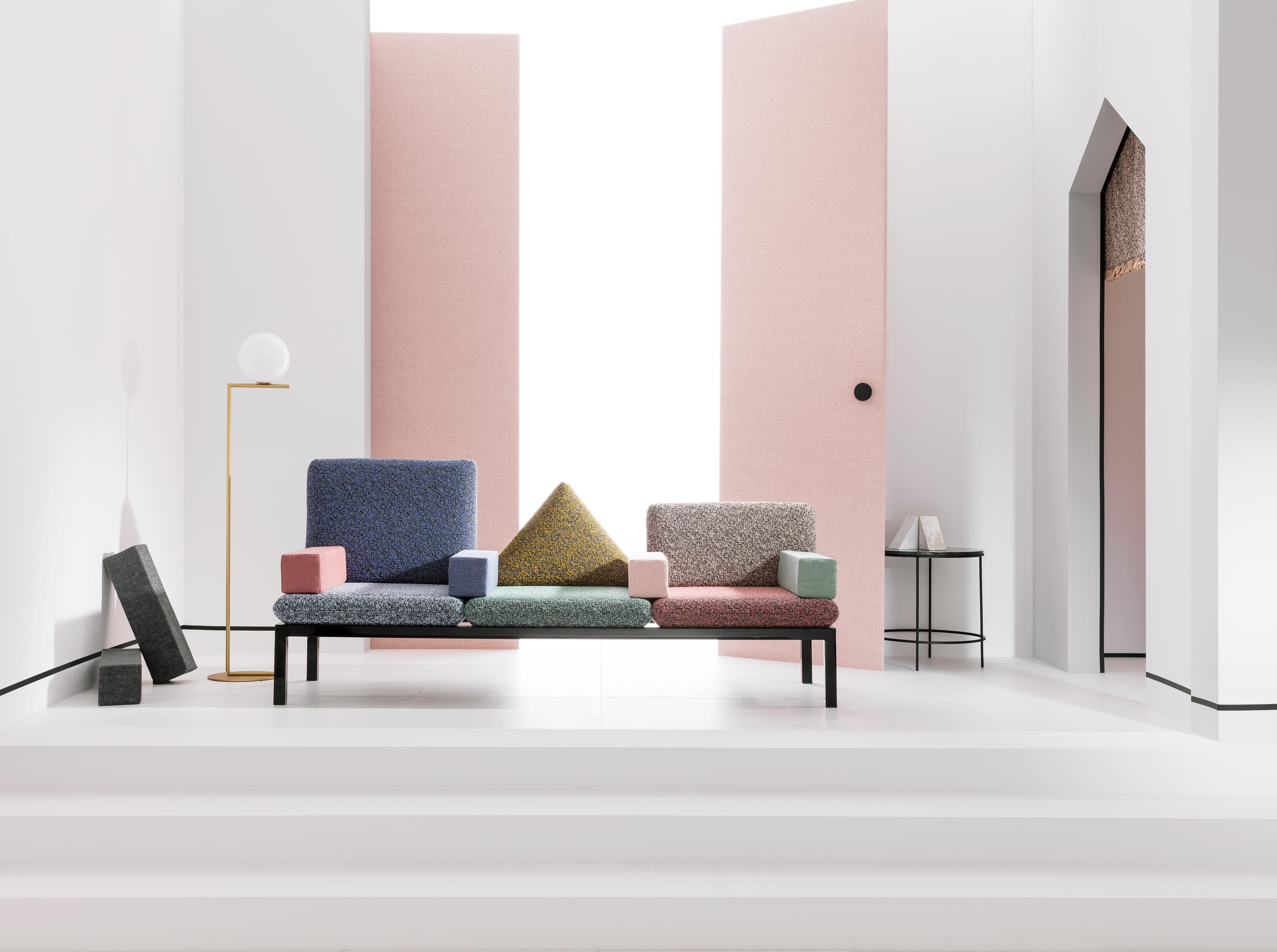 Sequence 600169-0001 & designer furniture | Architonic