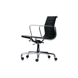 Aluminium Chair EA 117 | Sillas | Vitra