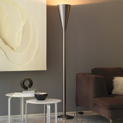 Luminator Floor lamp | Free-standing lights | FontanaArte
