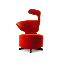 K06 Canta | with armrests | Cassina