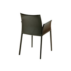 Lea | 2085 | Chairs | Zanotta