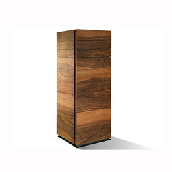 Tall chest-of-drawers