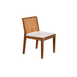 Bonitinha chair | Chairs | Schuster