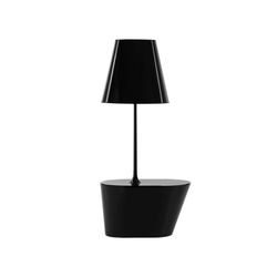América Floor lamp | Free-standing lights | Metalarte
