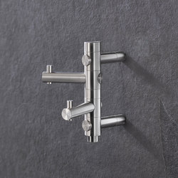 Small wall coat rack with 2 swivel hooks | Estanterías toallas | PHOS Design