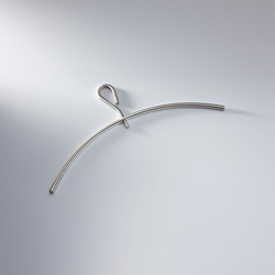 Coat hanger, rotatable with anti-theft protection | Perchas | PHOS Design