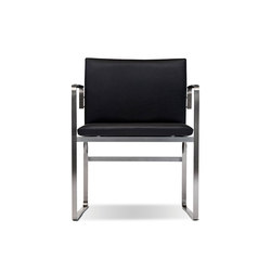 CH111 | Chairs | Carl Hansen & Søn