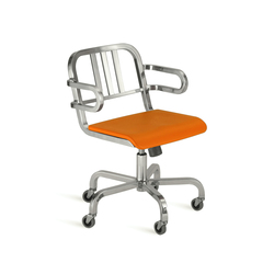 Nine-0™ Swivel armchair | Office chairs | emeco
