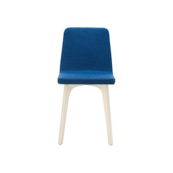 Vik | Chair Light Natural Ash With Handle | Chairs | Ligne Roset