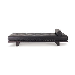 Domicile Daybed | open base | Bolier & Company