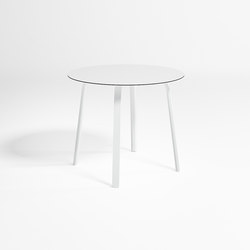 Stack High Circular Table | Bistro tables | GANDIABLASCO