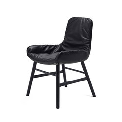 Leya | Armchair Low with wooden frame round | Chairs | FREIFRAU MANUFAKTUR