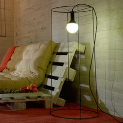 Idea telaio floor | Free-standing lights | Vesoi