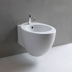 Le Giare reverse shape wall-hung bidet | Bathroom fixtures | Ceramica Cielo