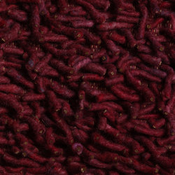 Marley 091 | Colour red | Perletta Carpets