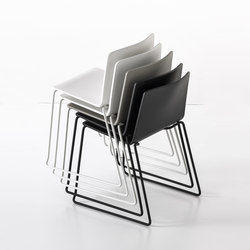 Rama Slide Base Outdoor | Chairs | Kristalia