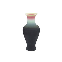 Family vase - black