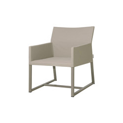 Mono casual chair | with armrests | Mamagreen