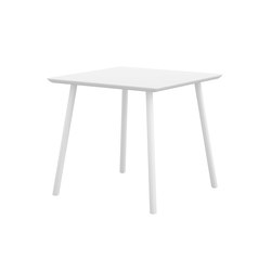 Maarten table 80x80cm | Contract tables | viccarbe