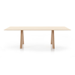 Trestle table | Dining tables | viccarbe