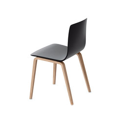 Aava - 4 wood legs, plastic | Chairs | Arper