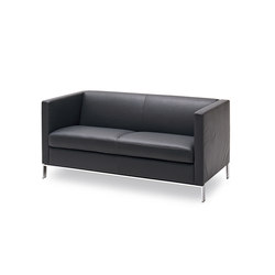 Foster 501 sofa | with armrests | Walter K.