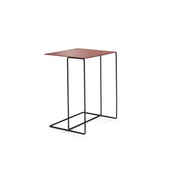 Oki occasional table | Tabletop square | Walter K.