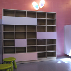 Changing closet | Kids storage furniture | PLAY+