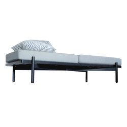 Dion Daybed Black Ash | open base | Evie Group