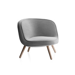 VIA57™ | Lounge chair | Textile upholstred | Oak base