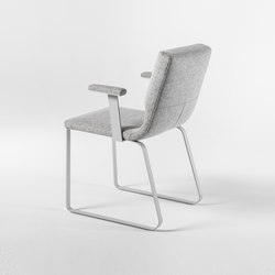 Comma | Chairs | NOTI