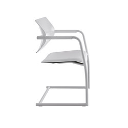 Aire Jr. 406B | Chairs | Luxy