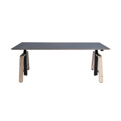motu Table A | Desks | Westermann