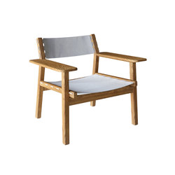 Djurö lounge chair | Poltrone | Skargaarden