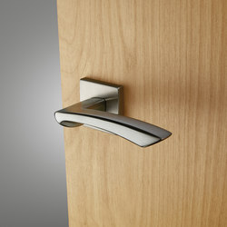 Notting Hill Series | MT | Hinged door fittings | SARGENT