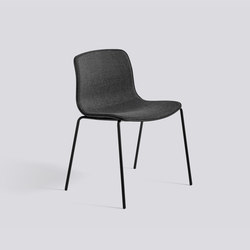 About A Chair AAC16 | Chaises | Hay
