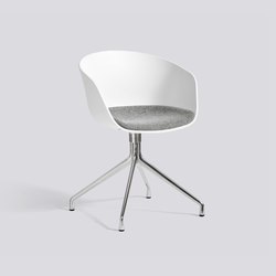 About A Chair AAC20 | Chaises | Hay
